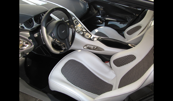 Aston Martin One - 77 2009  interior